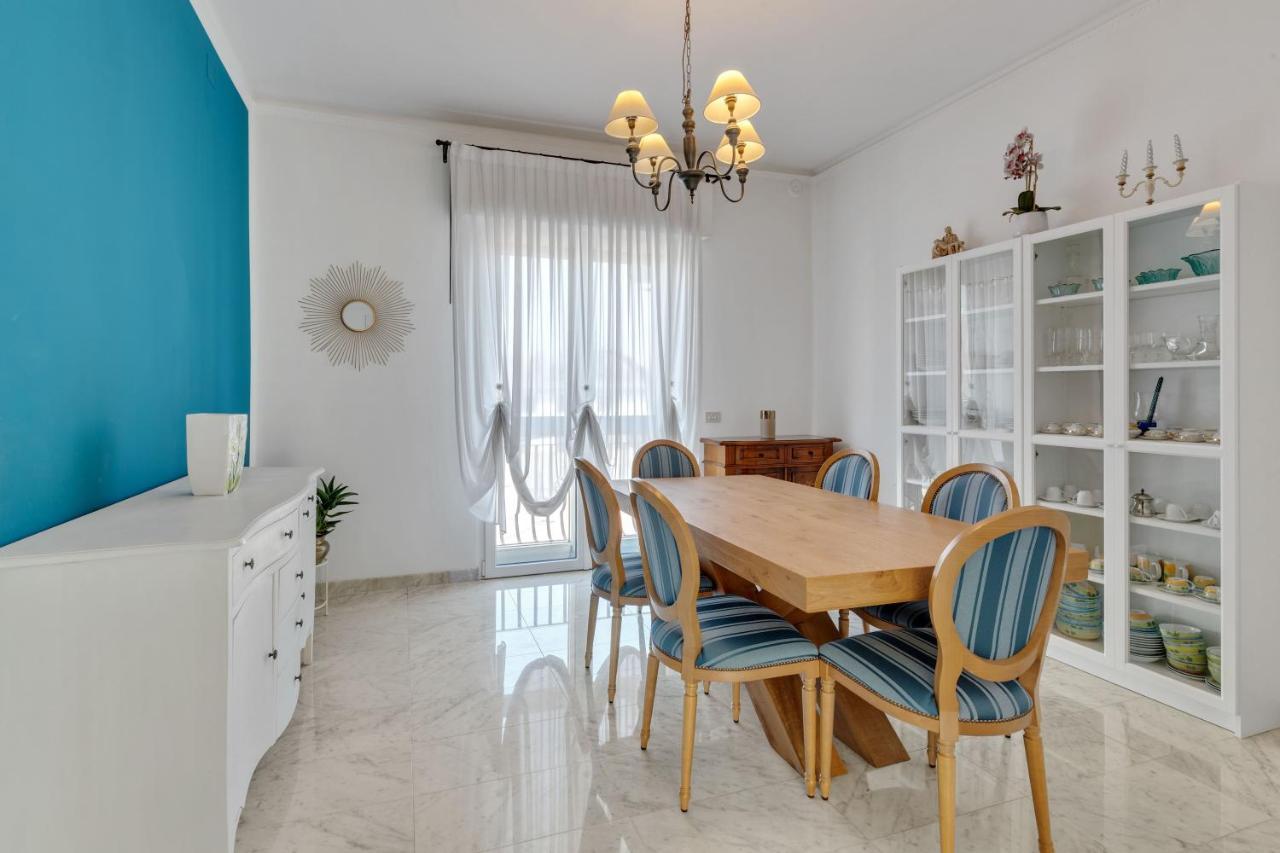 Elegant Blue Apartment Vicence Extérieur photo